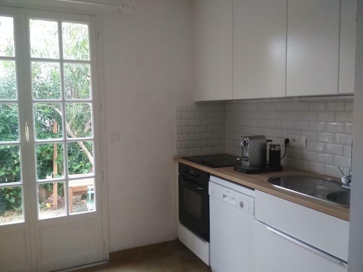 Les Lauriers Roses Apartamento Narbona Exterior foto